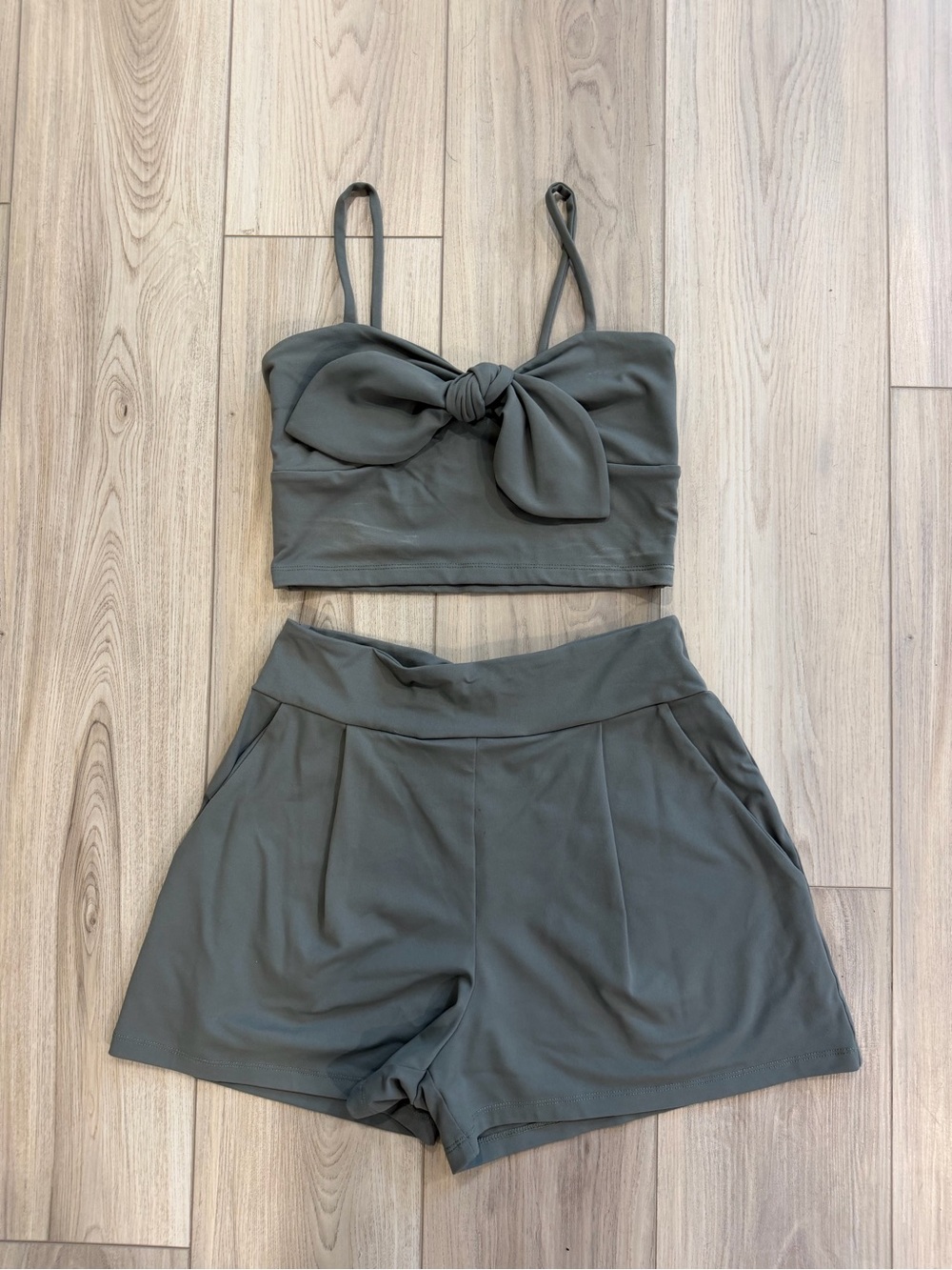 Green Tie-Front Crop Top & High-Waist Shorts Set - Women's